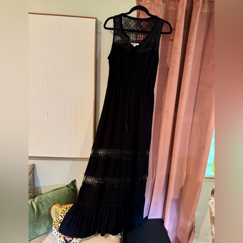 BB Dakota Black Maxi Dress